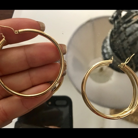 14k gold hoops - Picture 3 of 6